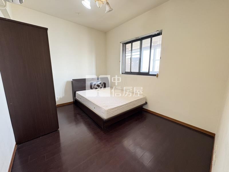 十三期視野美兩房機上車位房屋室內格局與周邊環境