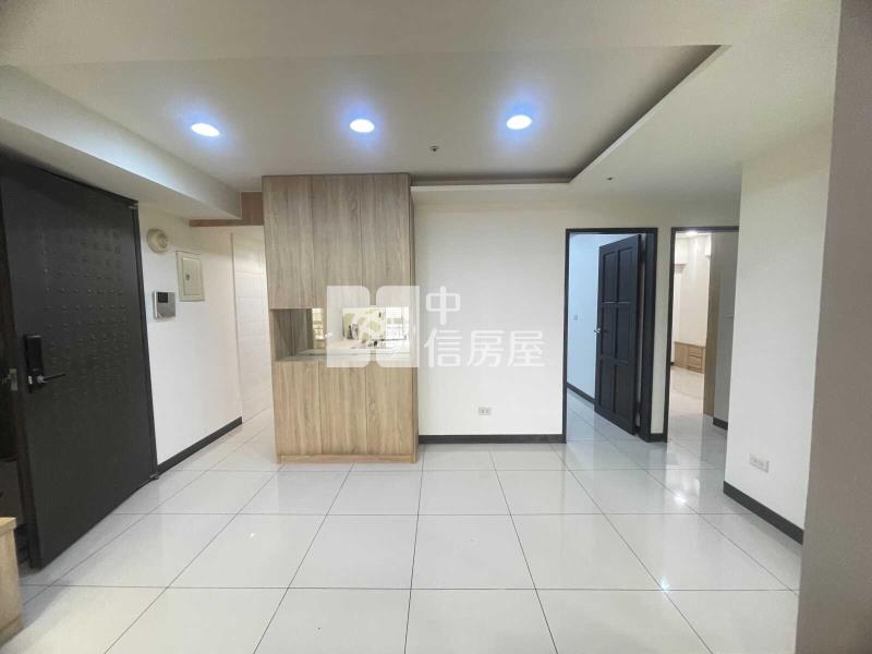 法國之星【3房+平面車位】房屋室內格局與周邊環境