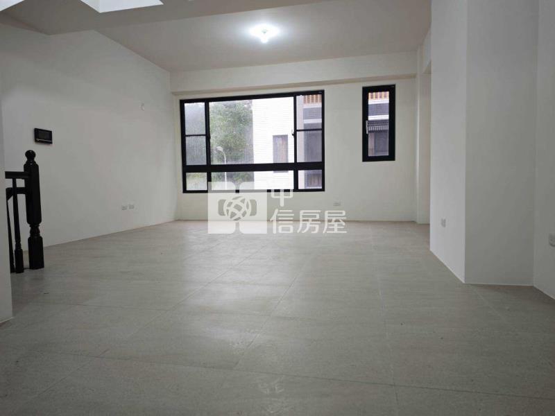 楊梅交流道全新未住併排雙車位別墅房屋室內格局與周邊環境