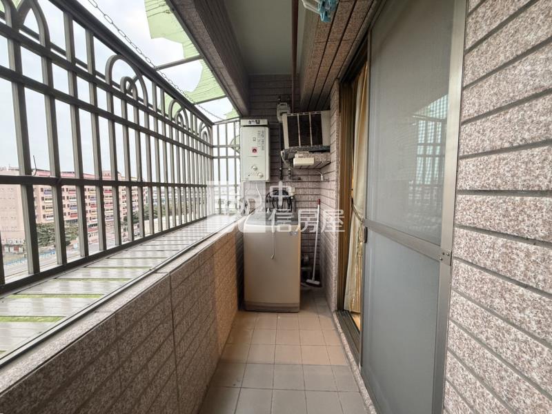 市政傳奇溫馨三房車位電寓房屋室內格局與周邊環境