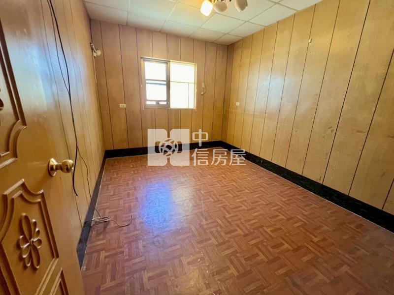 6大房低總價透天房屋室內格局與周邊環境