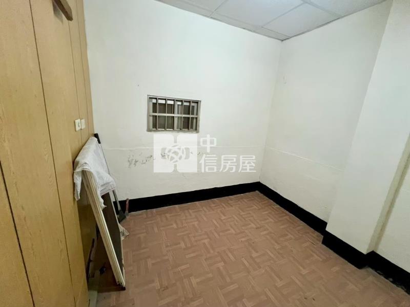 6大房低總價透天房屋室內格局與周邊環境