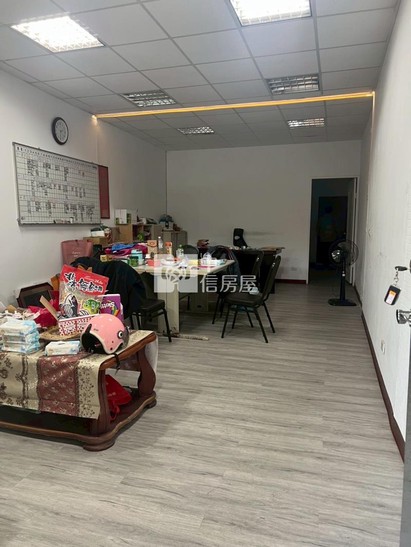 低總價臨10米路透店房屋室內格局與周邊環境