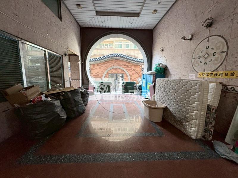 中壢體育園區電梯3房房屋室內格局與周邊環境