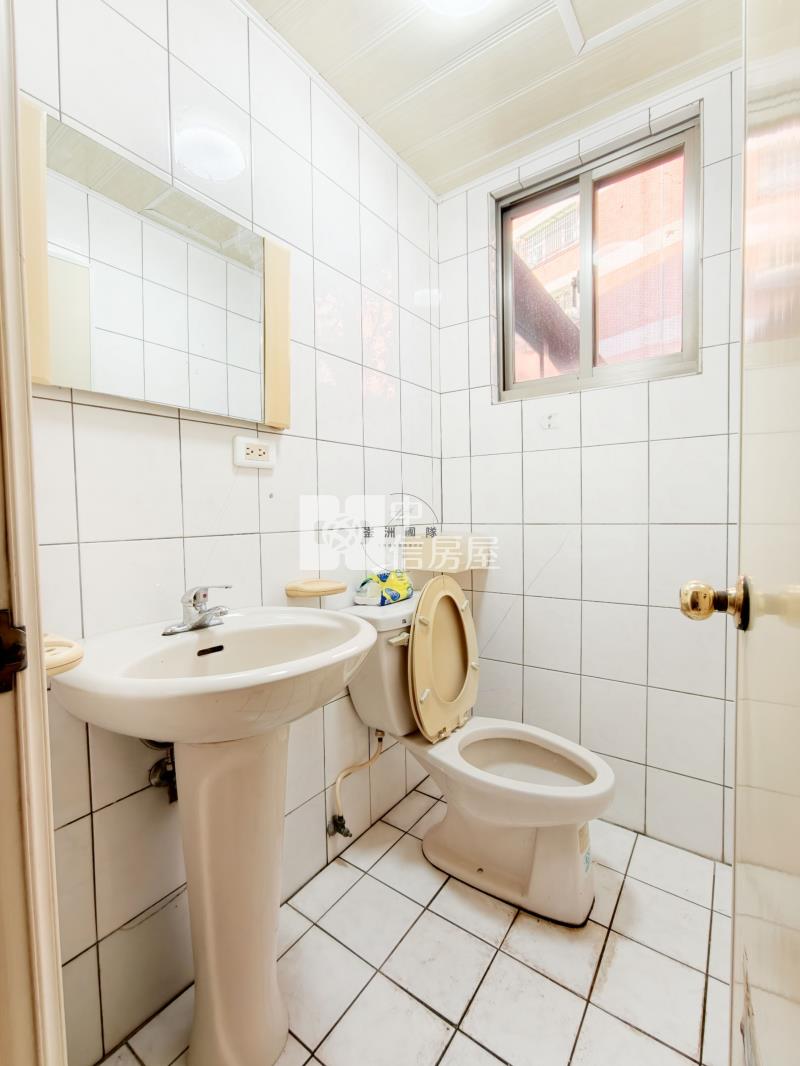 楊梅雙學區臨路美透天房屋室內格局與周邊環境