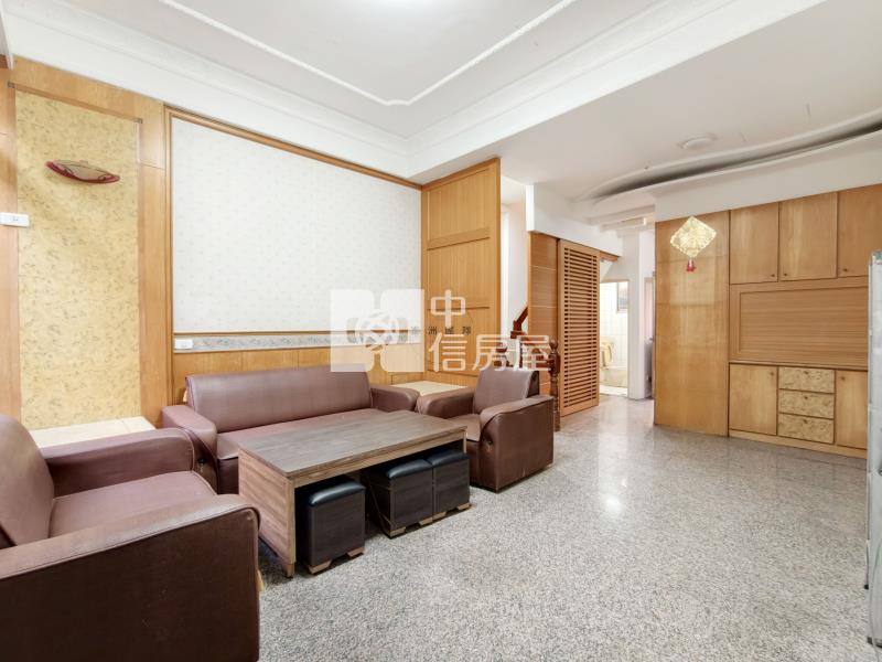 楊梅雙學區臨路美透天房屋室內格局與周邊環境