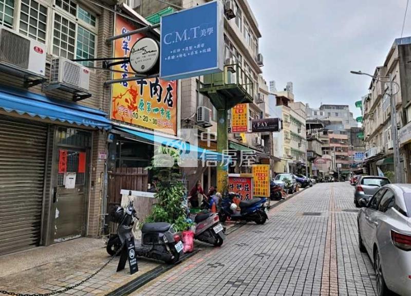 中壢商業區雙面臨路透店房屋室內格局與周邊環境