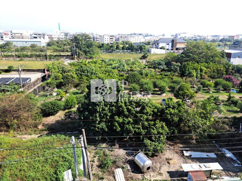 靜巷大面寬建地房屋室內格局與周邊環境