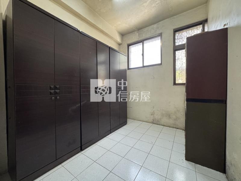 近水湳商圈大地坪角間別墅房屋室內格局與周邊環境