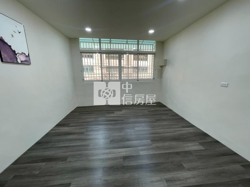 崎子頭車庫透天房屋室內格局與周邊環境