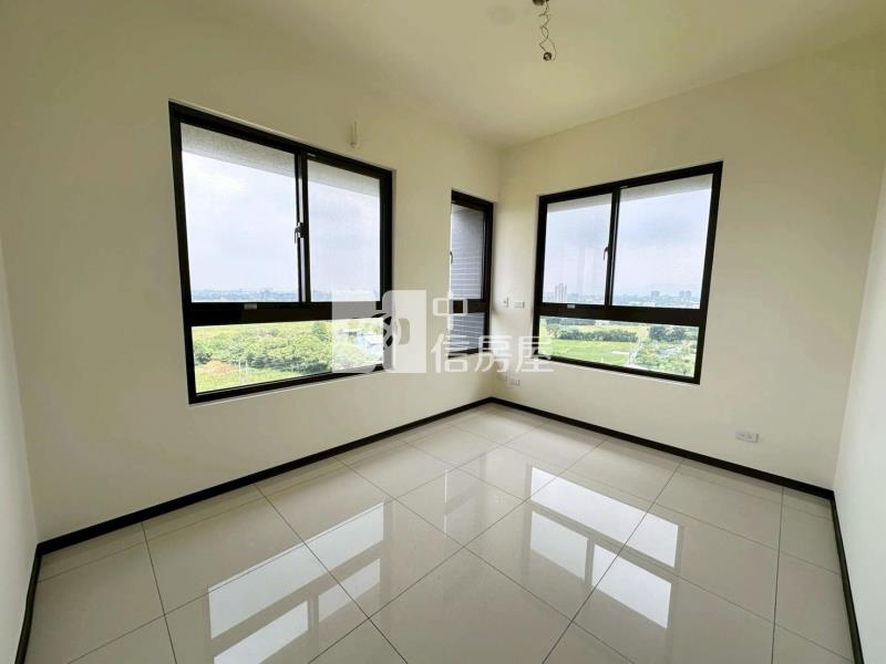 龍潭中豐路全新景觀3房車房屋室內格局與周邊環境