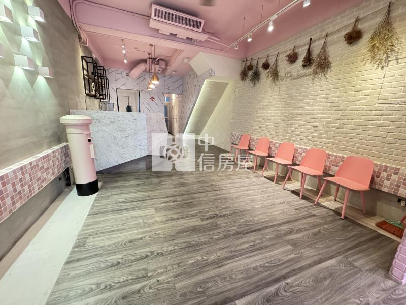 忠福三角窗透店房屋室內格局與周邊環境