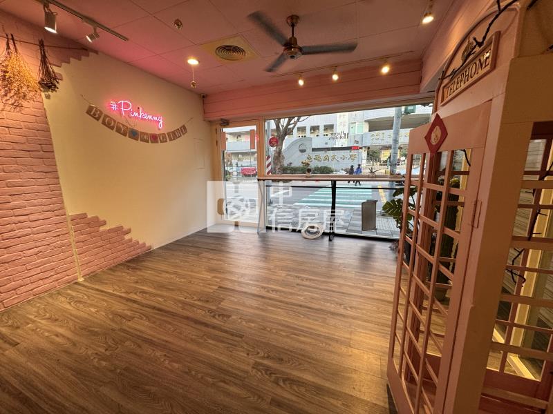 忠福三角窗透店房屋室內格局與周邊環境