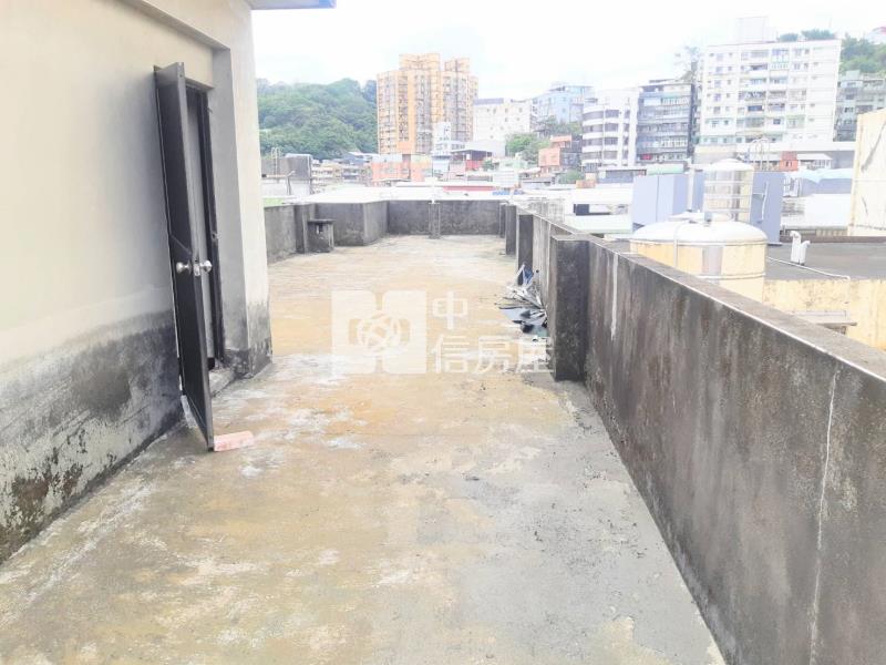 ●安樂市場旁5樓房屋室內格局與周邊環境