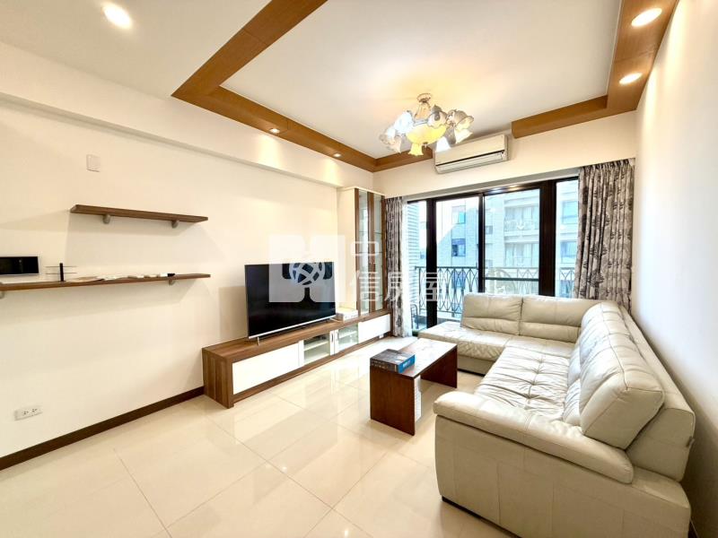 中壢市區伯爵與夫人精美三房車房屋室內格局與周邊環境