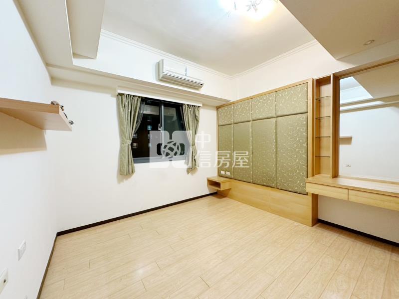 近中壢火車站.家樂福維納斯景觀三房平車房屋室內格局與周邊環境