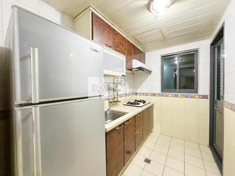 近中壢火車站.家樂福維納斯景觀三房平車房屋室內格局與周邊環境