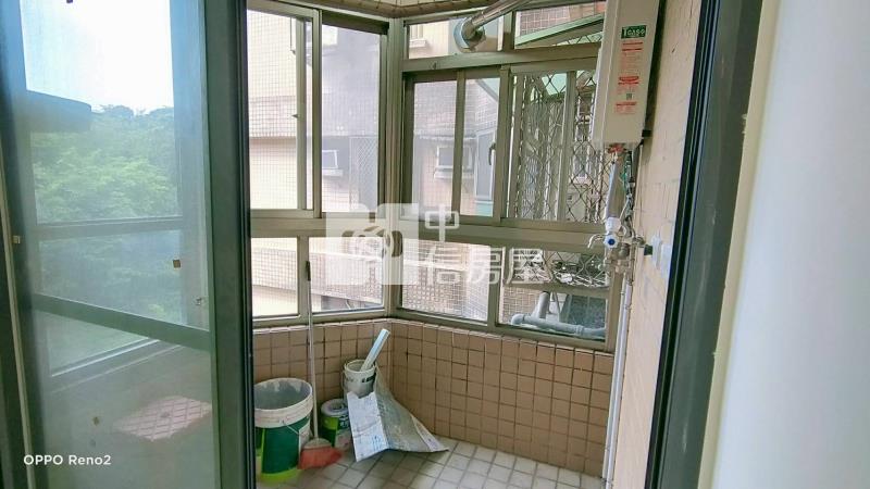 ●天驕美套房+車位房屋室內格局與周邊環境