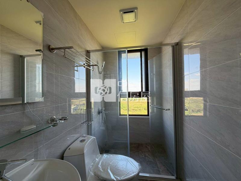 龍潭新建案品尚虹次頂樓美3房房屋室內格局與周邊環境