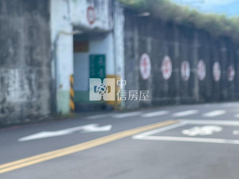 ●八德路小山高球旁透天房屋室內格局與周邊環境