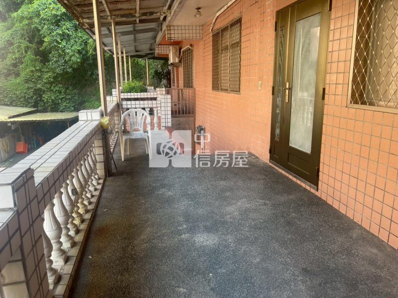 ●八德路小山高球旁透天房屋室內格局與周邊環境