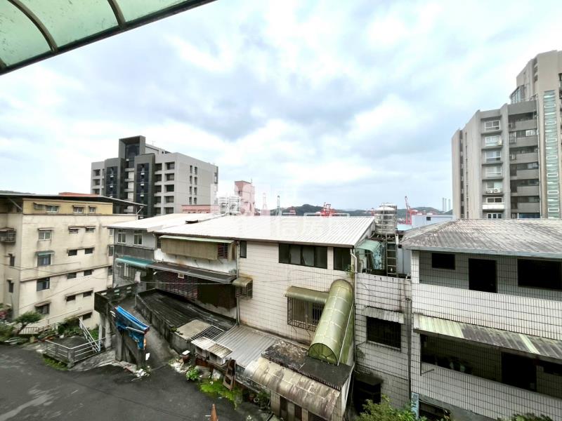 ●正榮街三房美寓房屋室內格局與周邊環境