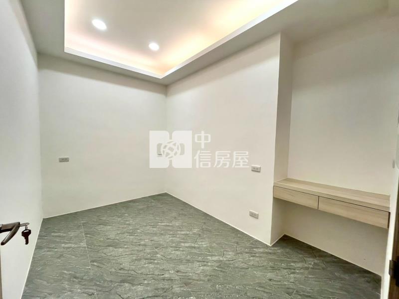 ●正榮街三房美寓房屋室內格局與周邊環境