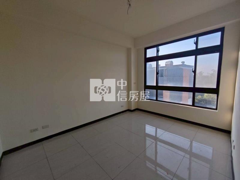 新坡觀音高中大地坪景觀大透天房屋室內格局與周邊環境