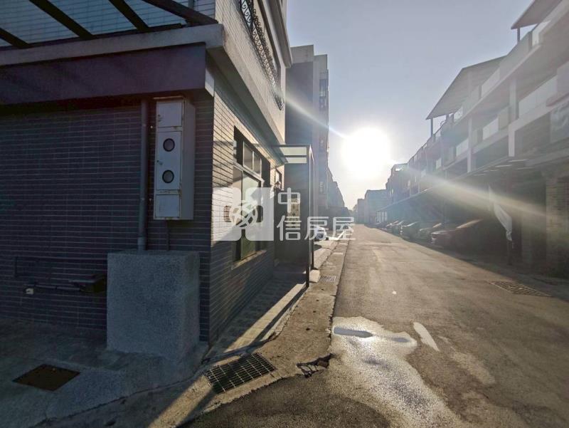 新坡觀音高中大地坪景觀大透天房屋室內格局與周邊環境