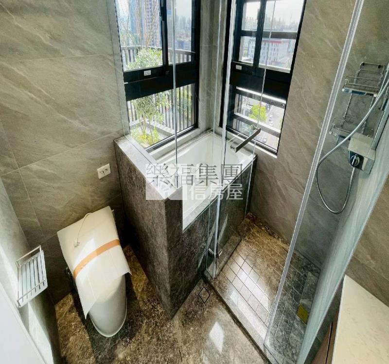 鉅陞國際V市政大三房平車房屋室內格局與周邊環境