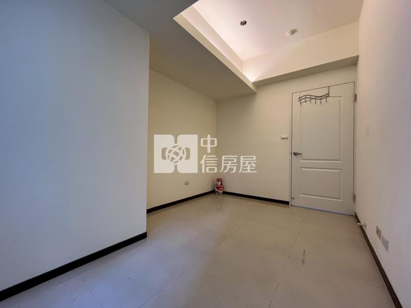 榮興商圈｜順天新科高樓層兩房機上車位房屋室內格局與周邊環境