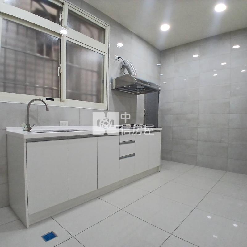 【安家】南勢商圈雙車位透天店住房屋室內格局與周邊環境