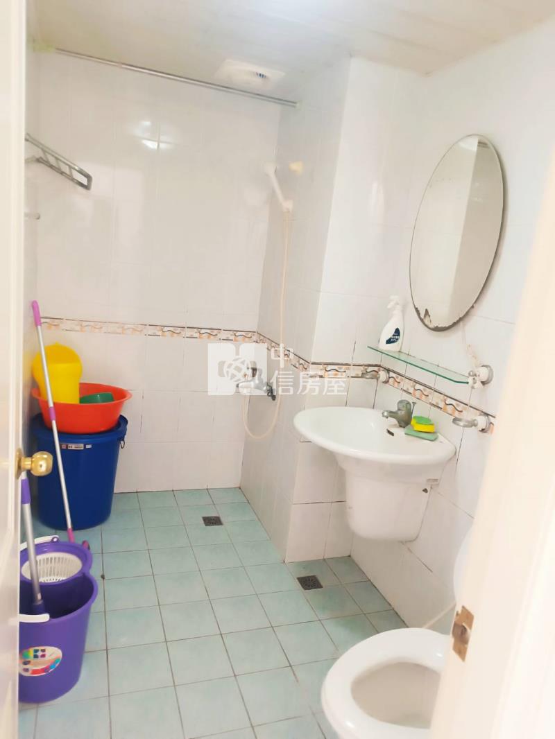 大衛營大套房+車位房屋室內格局與周邊環境