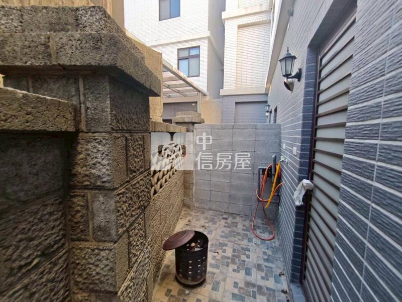 新坡觀音高中大地坪景觀大透天A房屋室內格局與周邊環境