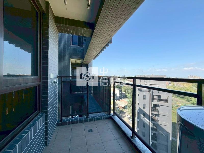 龍潭中豐路旁全新景觀三房車房屋室內格局與周邊環境