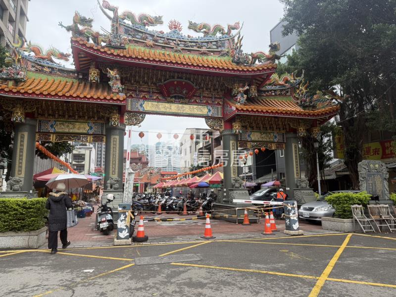新街廟前金店面房屋室內格局與周邊環境