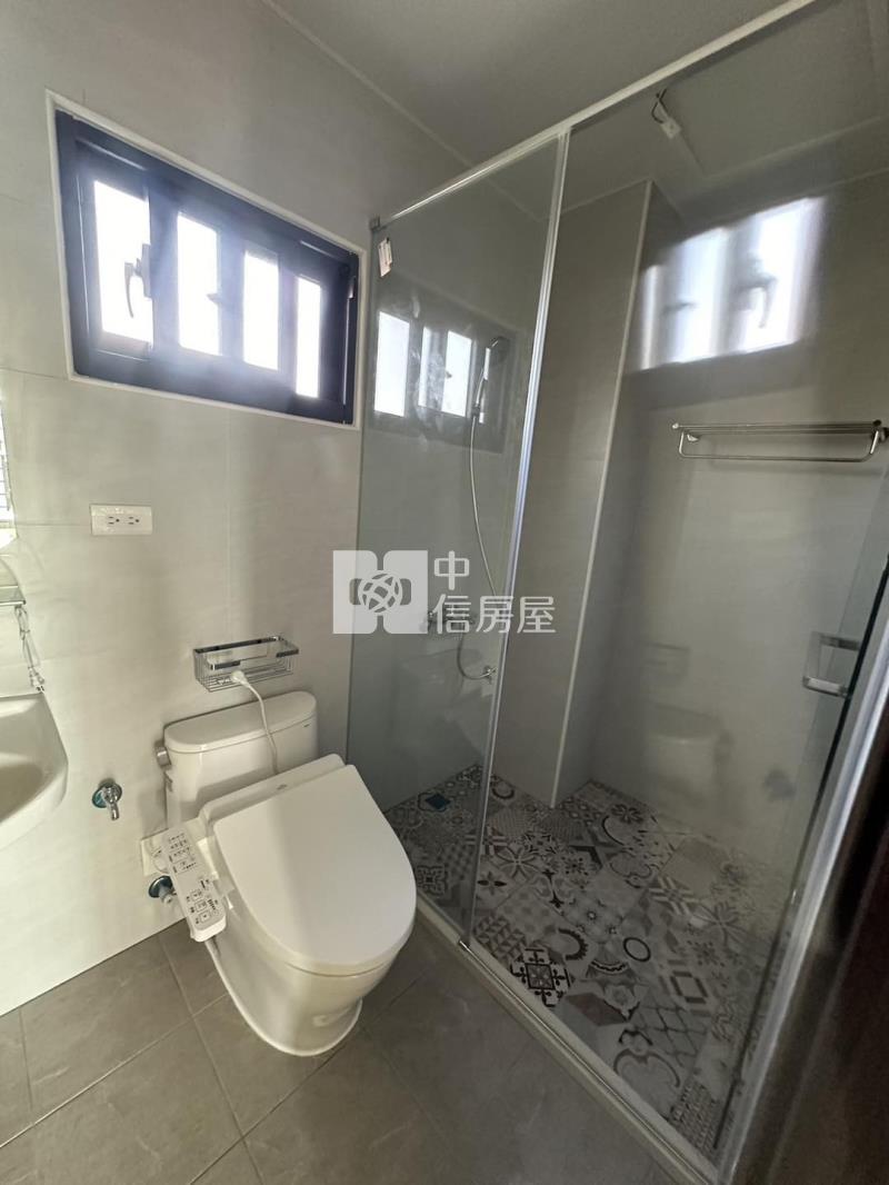 田尾中正路全新透天A房屋室內格局與周邊環境