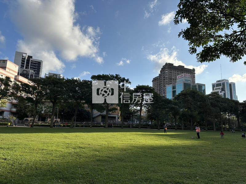 景觀屋-百川雲頂~雙公園房屋室內格局與周邊環境