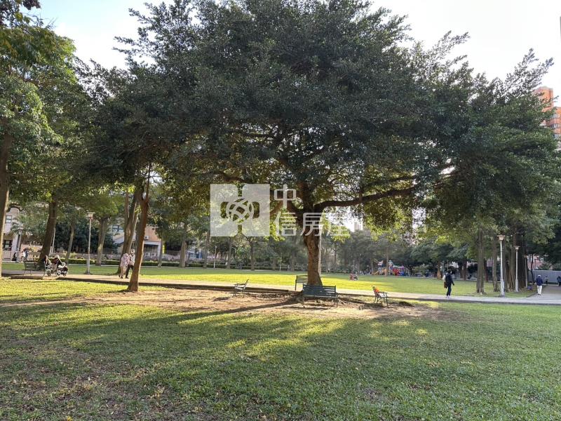 景觀屋-百川雲頂~雙公園房屋室內格局與周邊環境