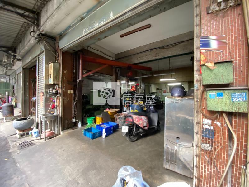 東區近十米大面寬雙透天三照廠住房屋室內格局與周邊環境