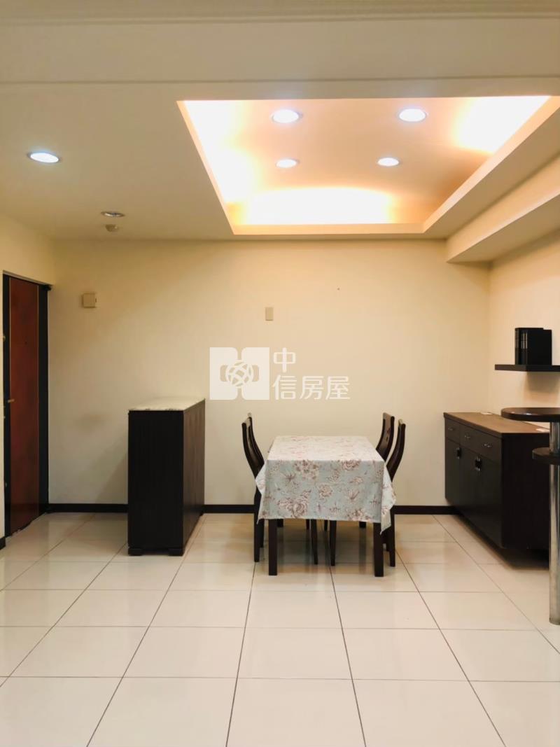 時代廣場大3房車房屋室內格局與周邊環境