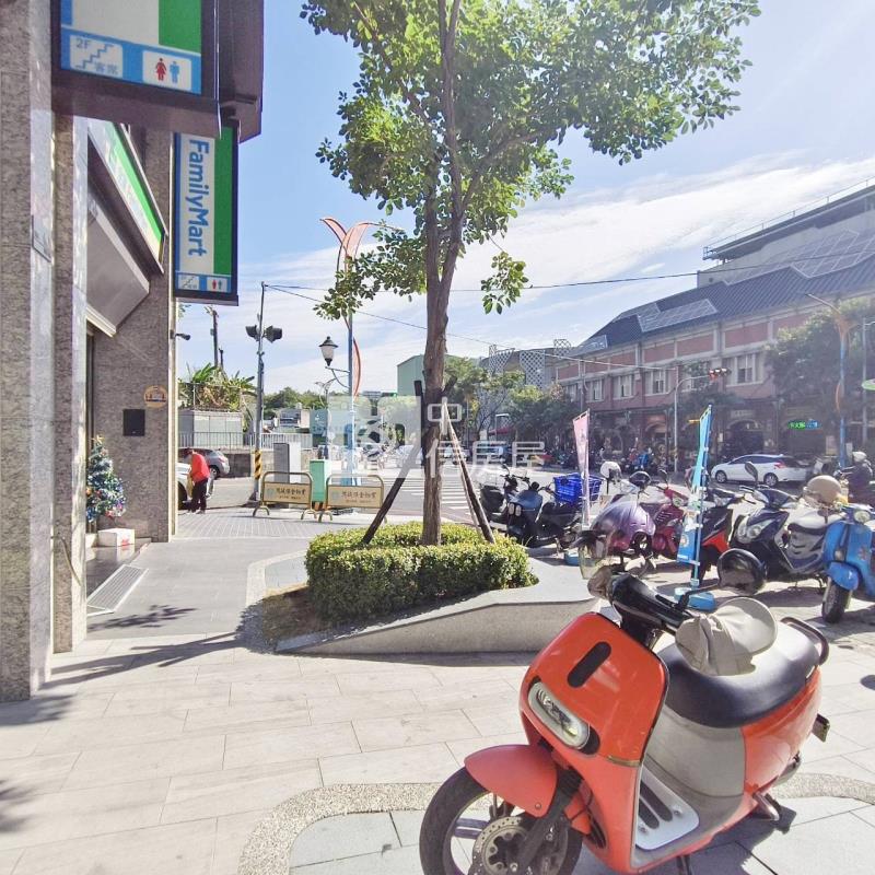 台中浩瀚湖濱城房屋室內格局與周邊環境