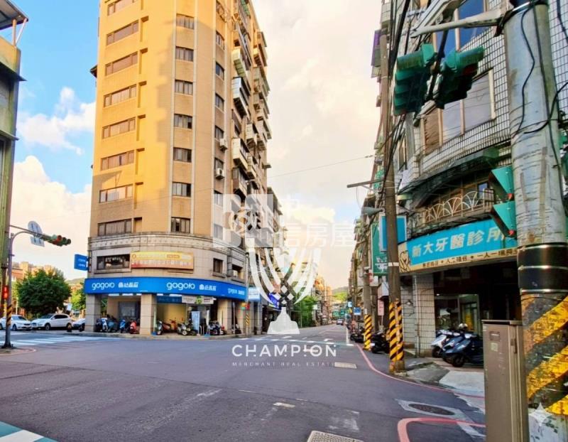 【冠軍】女中全聯旁稀有電梯3房房屋室內格局與周邊環境