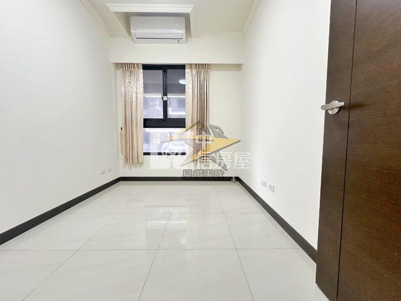 【星鑽】A19捷運站國峰苑(3房+車位)房屋室內格局與周邊環境