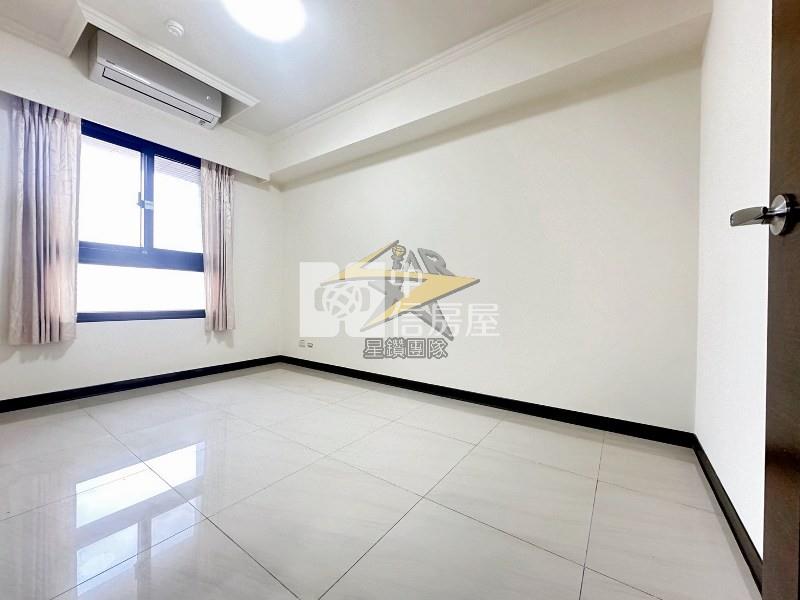 【星鑽】A19捷運站國峰苑(3房+車位)房屋室內格局與周邊環境