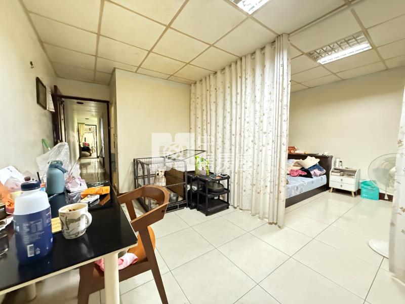 信義國小收租三套房房屋室內格局與周邊環境