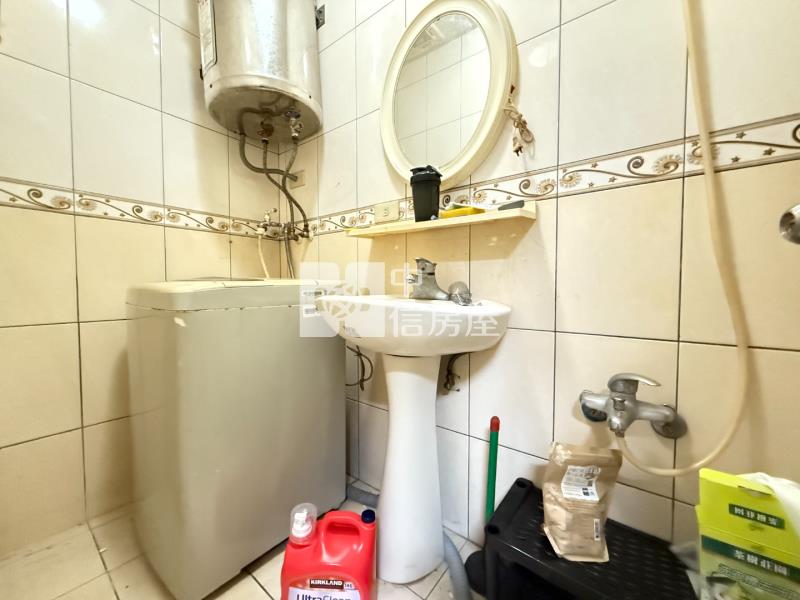 信義國小收租三套房房屋室內格局與周邊環境