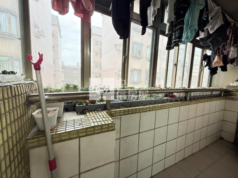 信義國小收租三套房房屋室內格局與周邊環境