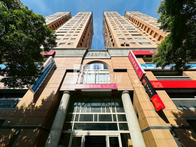 我愛龍邦三房平車房屋室內格局與周邊環境