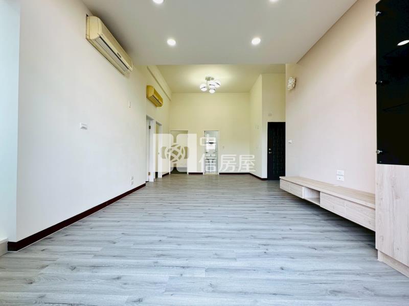 我愛龍邦三房平車房屋室內格局與周邊環境